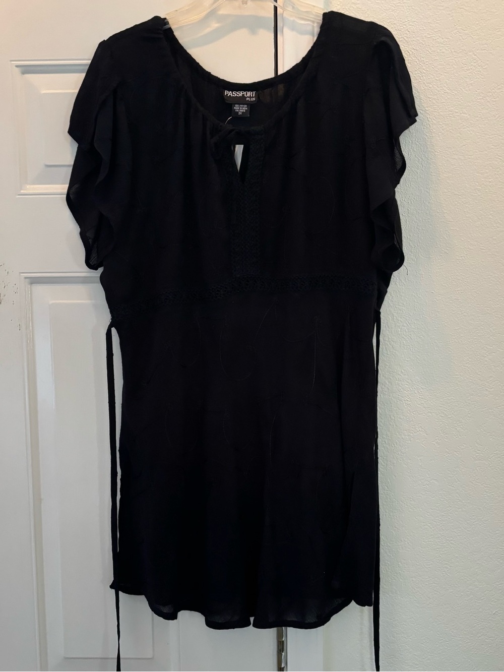 Passport Black Short Sleeve Tie-Waist Tunic
